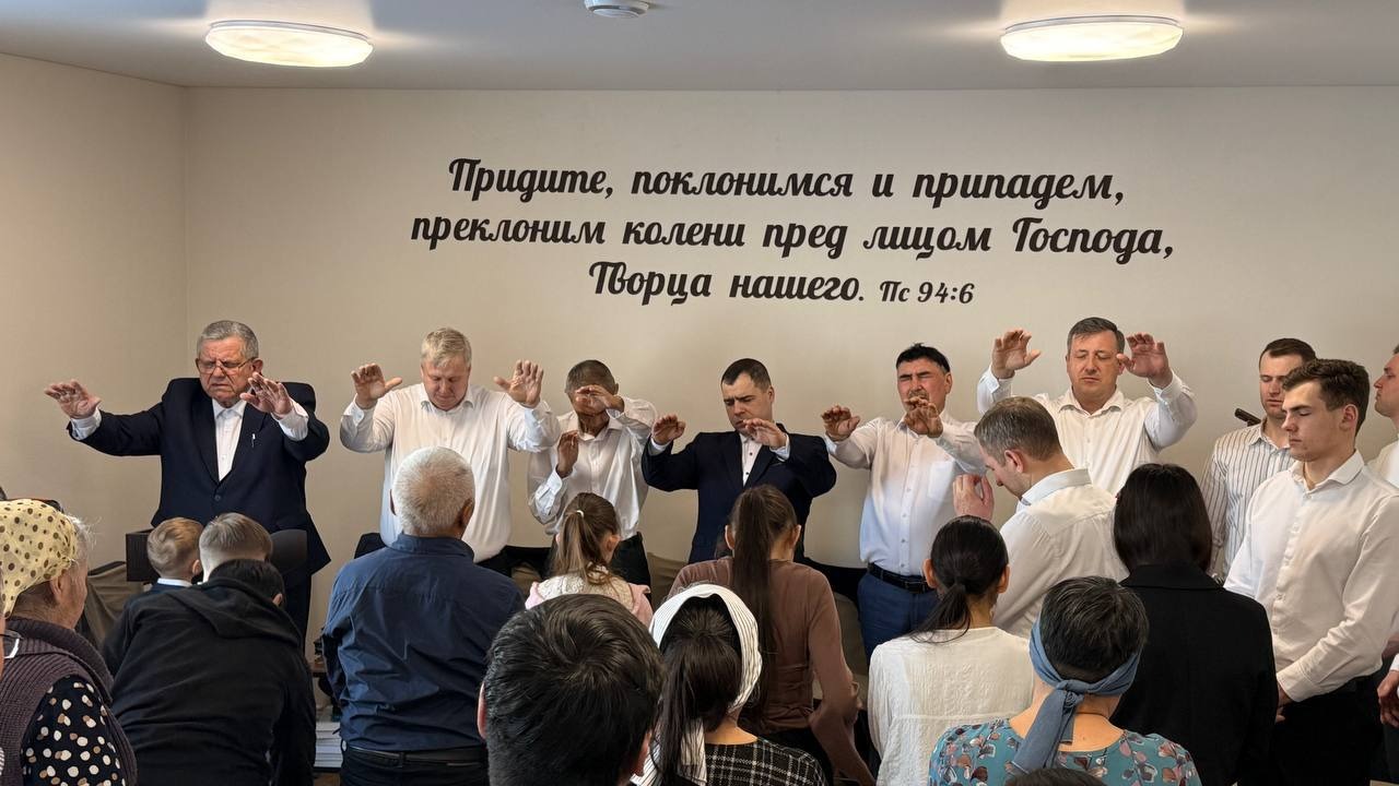 Освящения Дома молитвы в поселке Рыткучи (Чукотский АО)